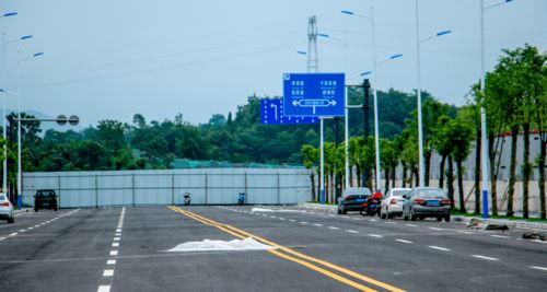 基础设施新飞跃 达州建筑产业园起步区及保税物流中心建设高效推进