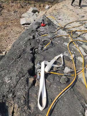 山东小型愚公斧劈裂器 道路建设中的静力先锋